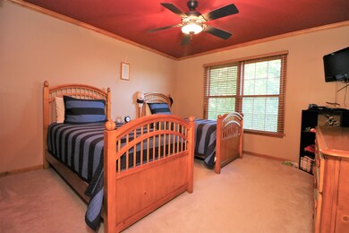 530 Clover Dr, Algonquin, IL 60102 - photo 6