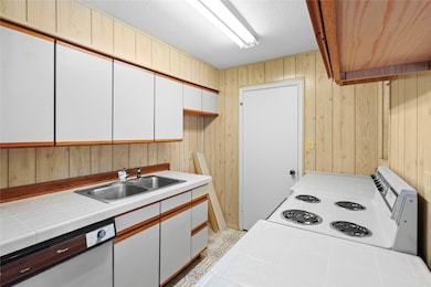 Another view of the kitchen from a slightly differ