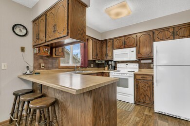 1267 7th Ave N, Sauk Rapids, MN 56379 - photo 2