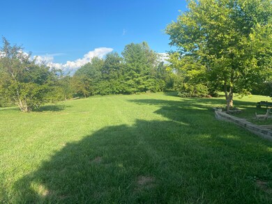 765 Oakland Ln, Harrodsburg, KY 40330 - photo 3