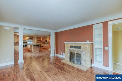 1090 E Ellendale Ave, Dallas, OR 97338 - photo 5