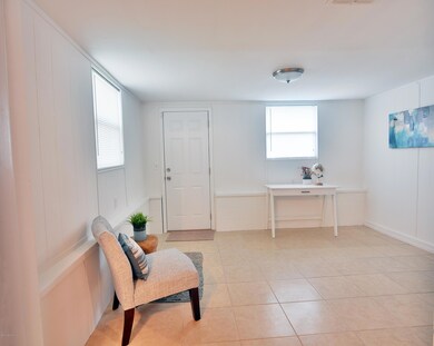 2055 Hugh Edwards Dr, Jacksonville, FL 32210 - photo 7