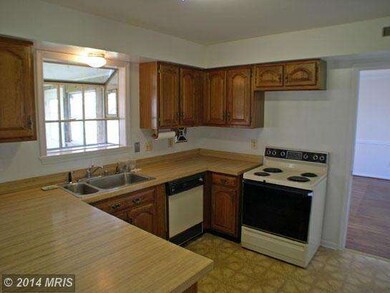 2886 Ridgeley Rd, Woodstock, VA 22664 - photo 2