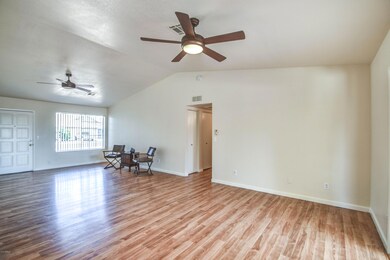 DINING LIVING 1
