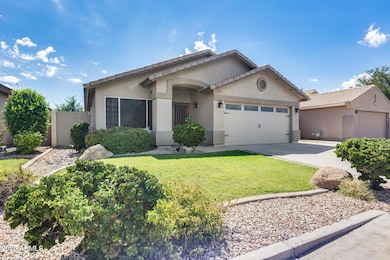 8569 W Monona Ln, Peoria, AZ 85382 - photo 2