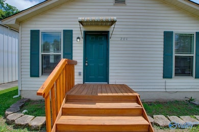 204 Beirne Ave NE unit A & B, Huntsville, AL 35801 - photo 2