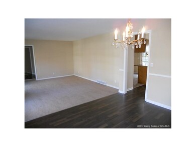 916 Woodside Dr, New Albany, IN 47150 - photo 5