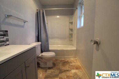 413 Oak St, Copperas Cove, TX 76522 - photo 4