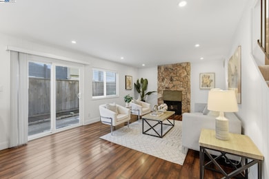 1210 Broadway unit A, Alameda, CA 94501 - photo 7