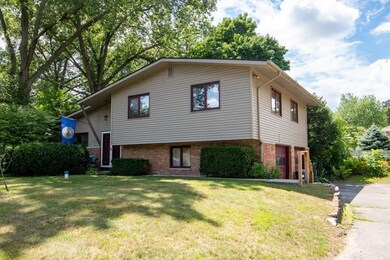 53175 Osage Dr, South Bend, IN 46637 - photo 2