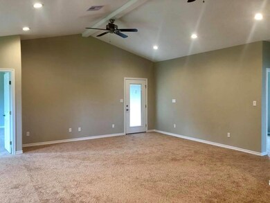 2426 Hedgerose Ln, Bay City, TX 77414 - photo 2