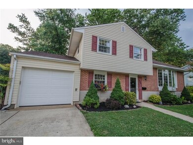 232 Borton Dr, Woodstown, NJ 08098 - photo 2