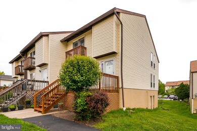 11421 Laurelwalk Dr, Laurel, MD 20708 - photo 2