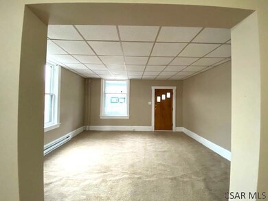UNIT 645 - LIVING ROOM