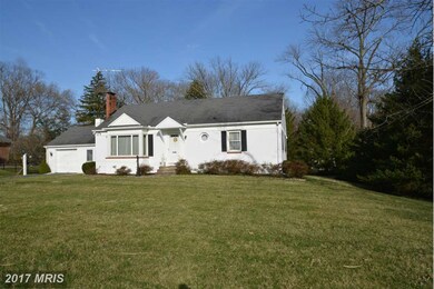 251 Gralan Rd, Catonsville, MD 21228 - photo 3