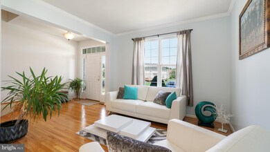 10241 Warfield St, White Plains, MD 20695 - photo 5