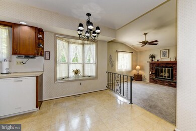 222 Swedes Run Dr, Delran, NJ 08075 - photo 4