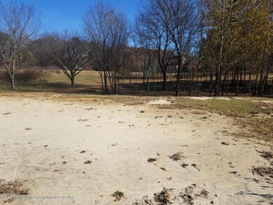 lot photo 1