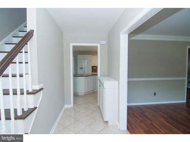 1811 Hickory Way, Hatfield, PA 19440 - photo 4