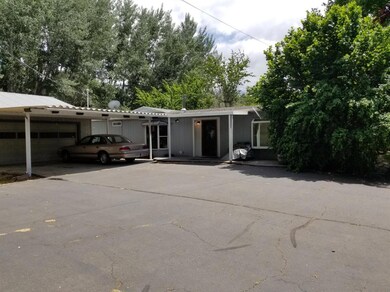 220 Upper River Rd, Gold Hill, OR 97525 - photo 3