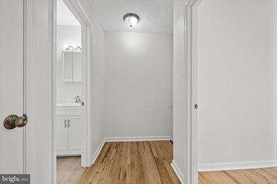 228 Carroll Dr, Stephens City, VA 22655 - photo 4