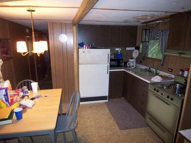 Kitchen/Dining