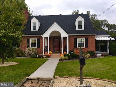 19 W 13th St, Front Royal, VA 22630 - photo 2