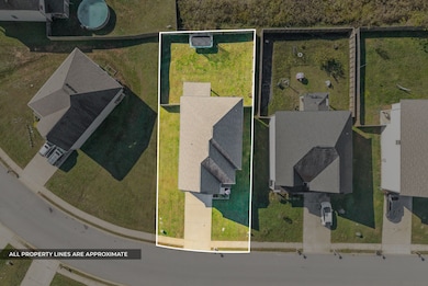 1319 Black Oak Cir, Clarksville, TN 37042 - photo 5