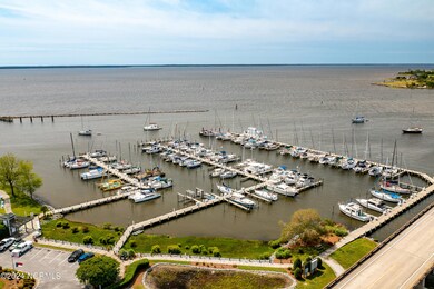 516 S Water St unit A-17, Oriental, NC 28571 - photo 3