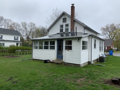 3 Abbott St, Merrimac, MA 01860 - photo 3