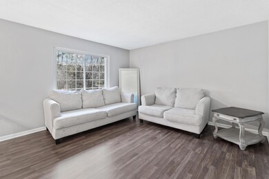 7710 Moses Rd-4