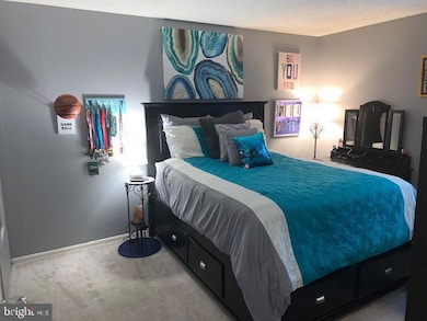 11815 Breton Ct unit 2, Reston, VA 20191 - photo 5