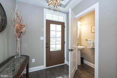 612 Quarry Point Rd, Malvern, PA 19355 - photo 2