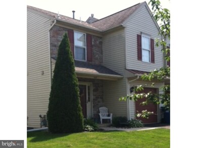 460 Berkshire Dr, Souderton, PA 18964 - photo 2