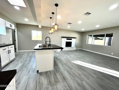 Stage kitchen and living room J