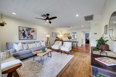 1706 Lamonte Ln, Houston, TX 77018 - photo 4