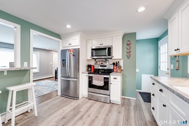 15 Robbin Rd, Enfield, CT 06082 - photo 6