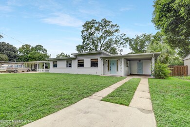 3734 Colebrooke Dr, Jacksonville, FL 32210 - photo 2