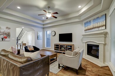 1437 Chamboard Ln, Houston, TX 77018 - photo 2