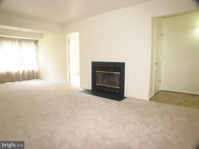 14905 Cleese Ct unit 5, Silver Spring, MD 20906 - photo 5