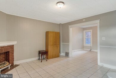1355 N 12th St, Reading, PA 19604 - photo 6