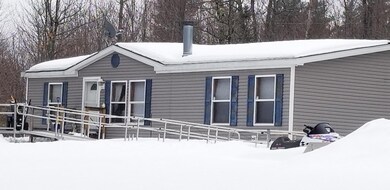 228 Robinson Hill Rd, Oxford, ME 04270 - photo 4