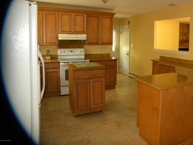 85 Shorewood Dr, Bayville, NJ 08721 - photo 5