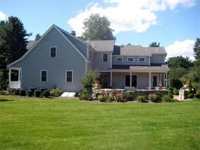 453 Prentice St, Holliston, MA 01746 - photo 3