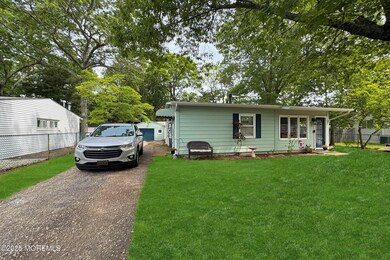 04-HO Front Left GRASS