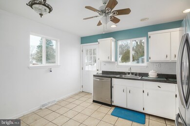 14 Harding Ave, Runnemede, NJ 08078 - photo 5