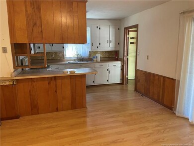 7627 Decatur Dr, Fayetteville, NC 28303 - photo 6