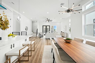 1913 Hoskins Dr unit I, Houston, TX 77080 - photo 5