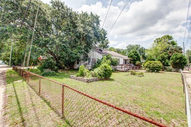 190StCharles-5