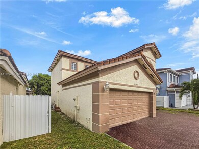 15843 SW 139th St, Miami, FL 33196 - photo 2